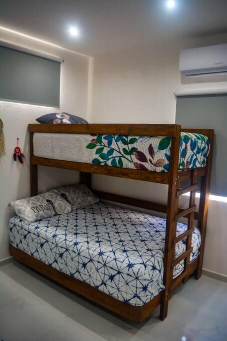 Casa Paloma 2 En Segunda Planta Cerca De Aeropuerto Y Centro Comercial Chetumal Kültér fotó