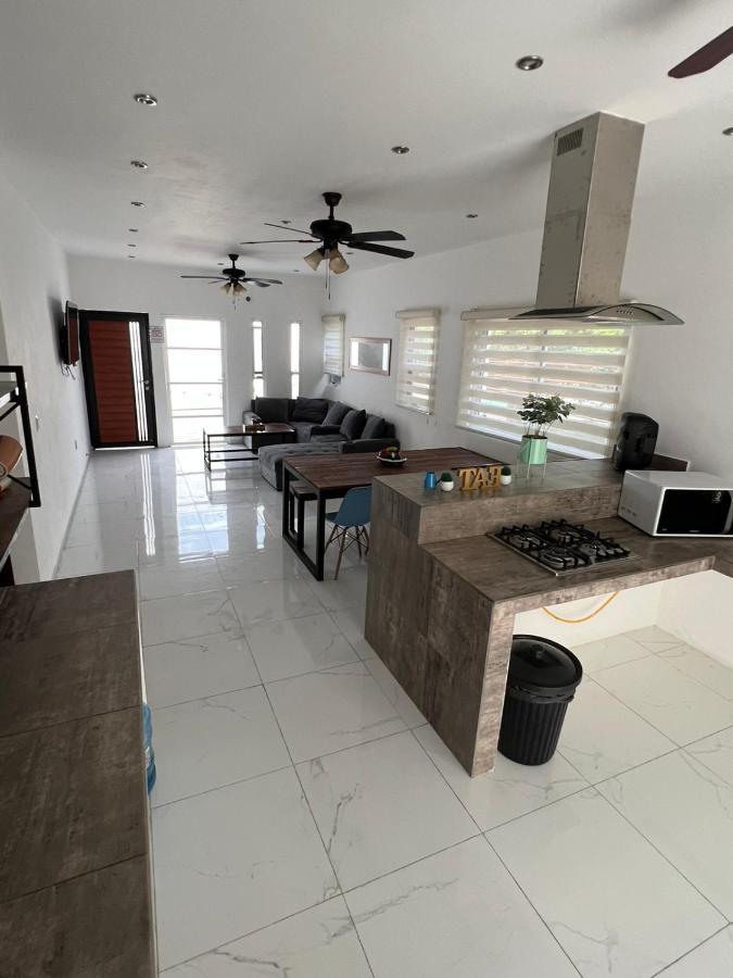 Casa Paloma 2 En Segunda Planta Cerca De Aeropuerto Y Centro Comercial Chetumal Kültér fotó