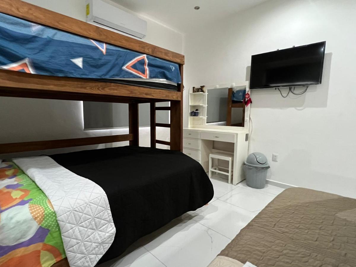 Casa Paloma 2 En Segunda Planta Cerca De Aeropuerto Y Centro Comercial Chetumal Kültér fotó