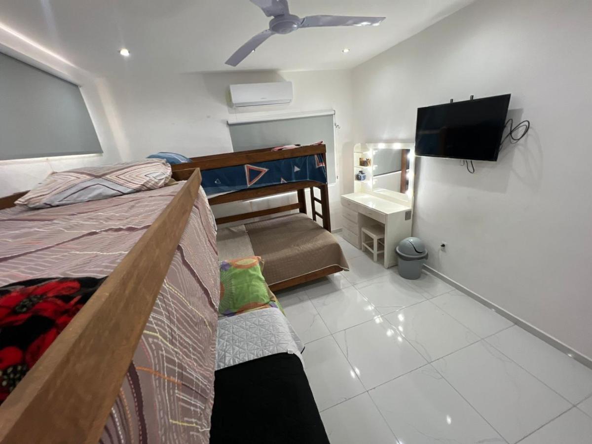 Casa Paloma 2 En Segunda Planta Cerca De Aeropuerto Y Centro Comercial Chetumal Kültér fotó